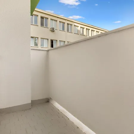 Apartment Ah Ondreja Nepelu Bratislava